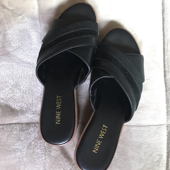 🌿NINE WEST SANDALS ✨ - Picture 2 of 3